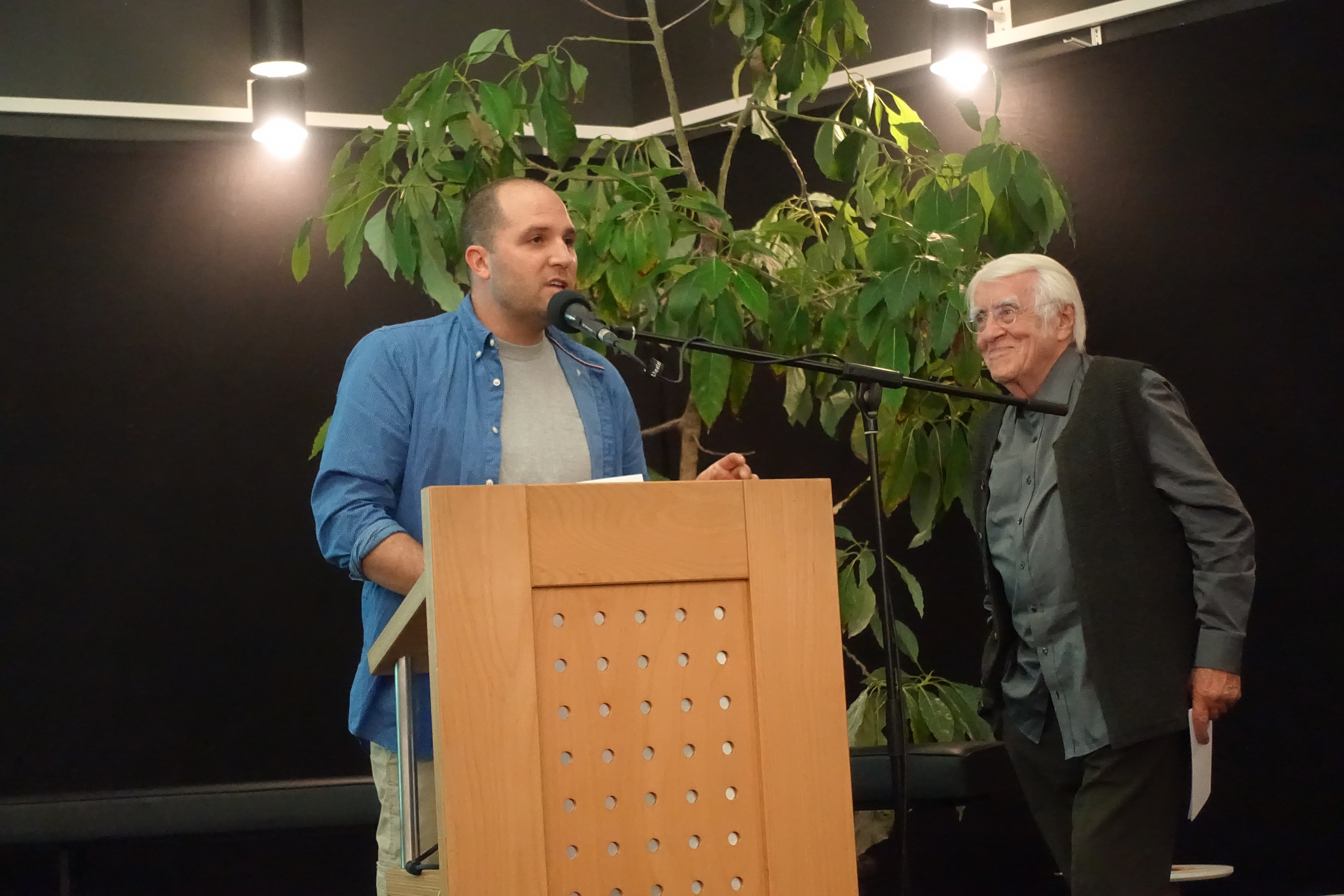 Moderator Laas Koehler (links) und Architekt Alois Peitz bei der Auftaktveranstaltung. Foto © Bettina Leuchtenberg